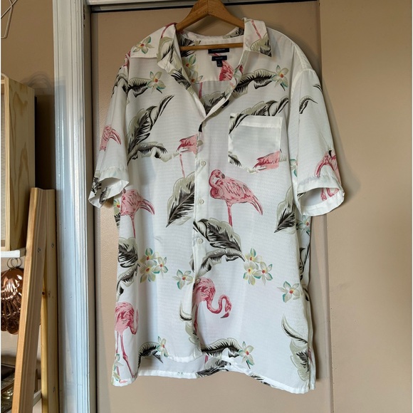 Croft & Barrow hawaiian flamingo shirt - Picture 2 of 12